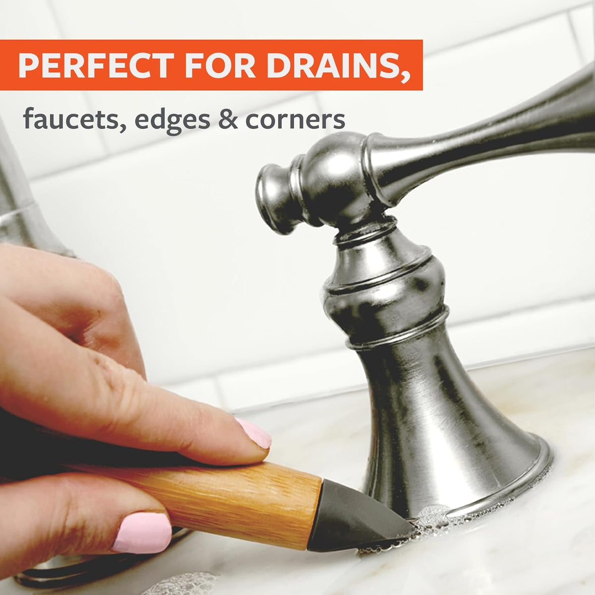 Full Circle Every-Crevice Detail Brush for Grout, White